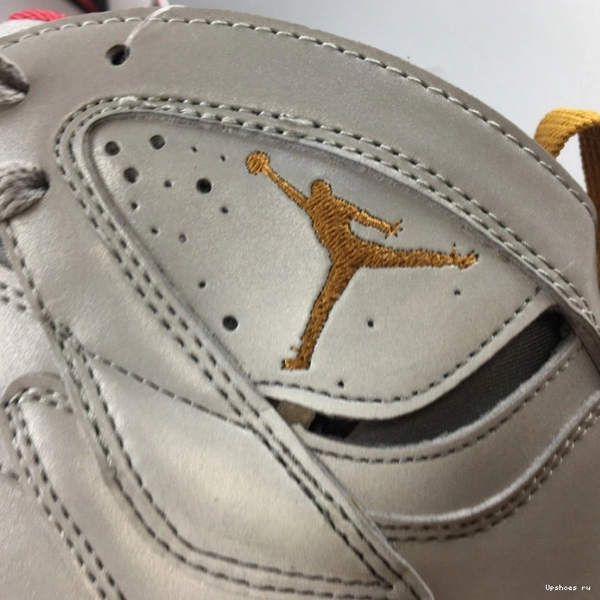 7 CARDINAL” BV6281-006 “REFLECTIVE AIR JORDAN 0112